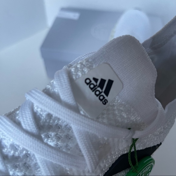 SOLD ADIDAS - 4DFWD CoreWhite - Picture 7 of 11